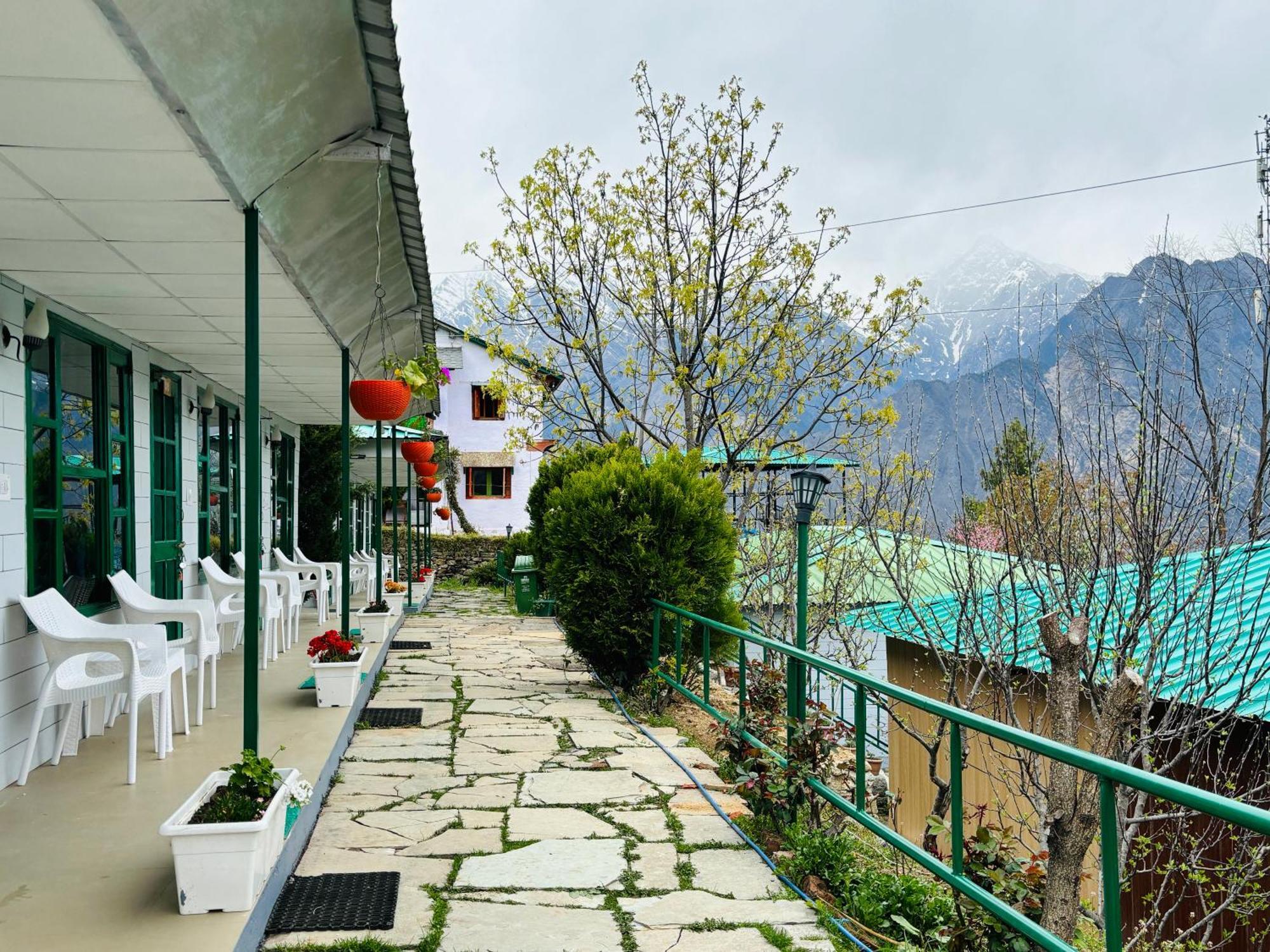 Himalayan High, Auli, By Himalayan Eco Lodges Joshimath Luaran gambar