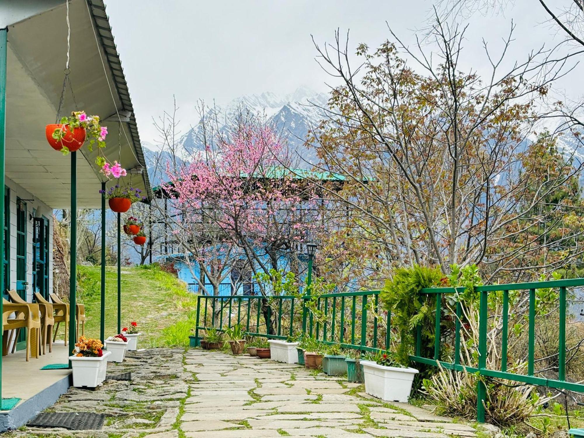 Himalayan High, Auli, By Himalayan Eco Lodges Joshimath Luaran gambar